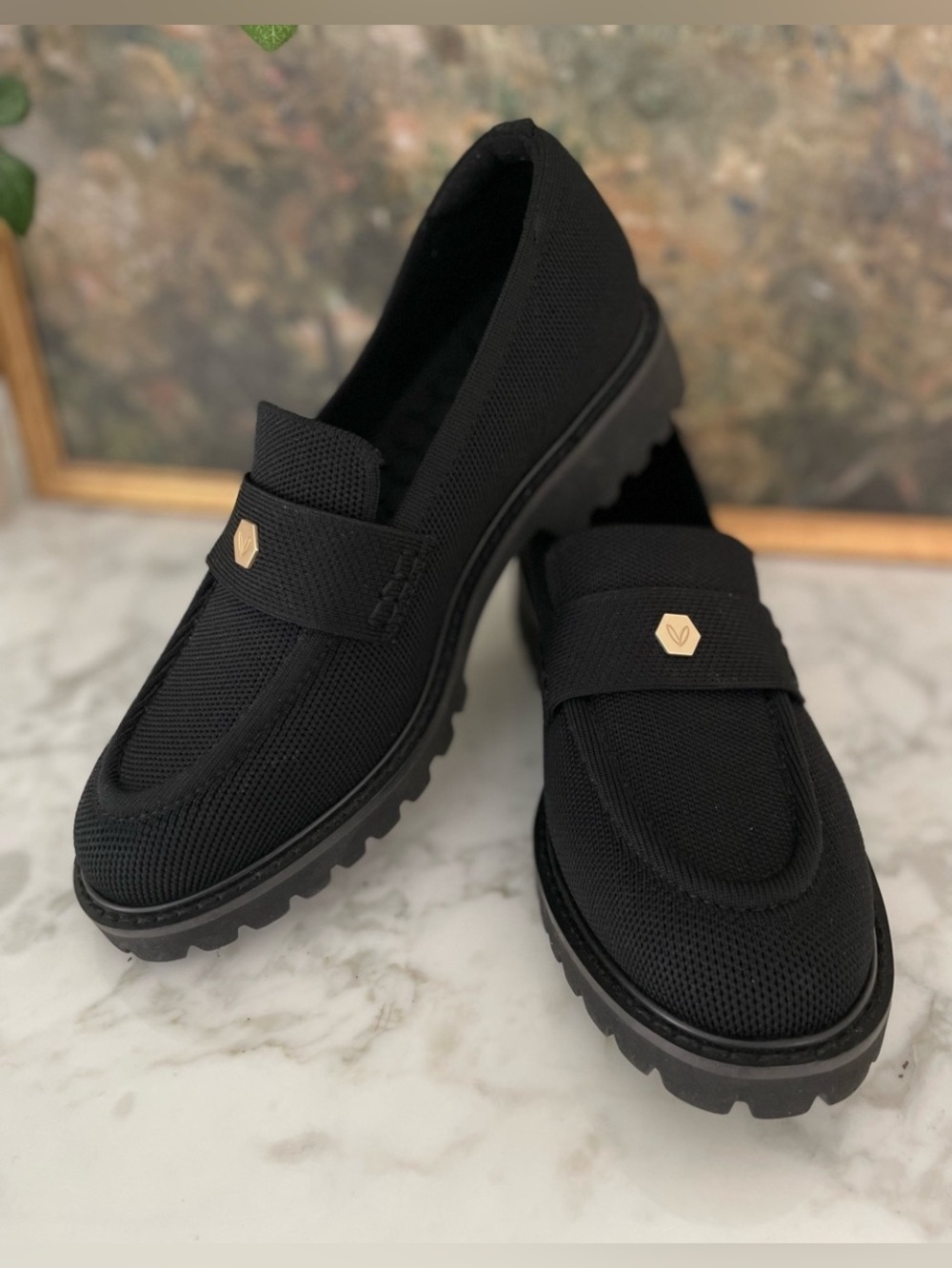 Vivaia Francesca Chunky Penny Loafer Minimalist Preppy Black Sz 7.5 Lug Sole - Picture 3 of 7